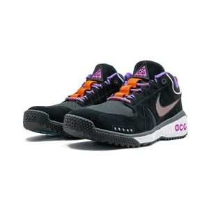 Nike ACG Dog Mountain Hiking Shoe Mens 6.5 Womens 8 Black Grape Grey AQ0916-001